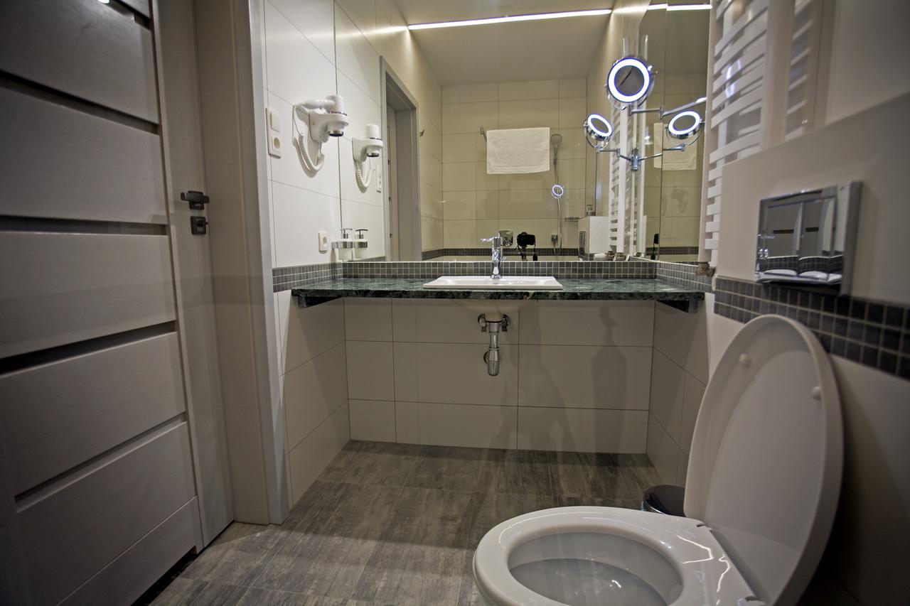 Motelik Grosar Gorlice Ngoại thất bức ảnh